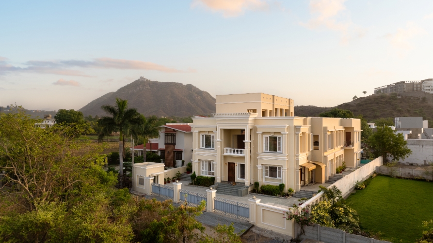 Your Boutique Haven in Udaipur’s Timeless Beauty